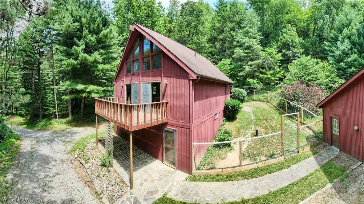 5931 Middle Run Road Dover, OH 44622 - Photo 2 of 13 Gallery Image 2