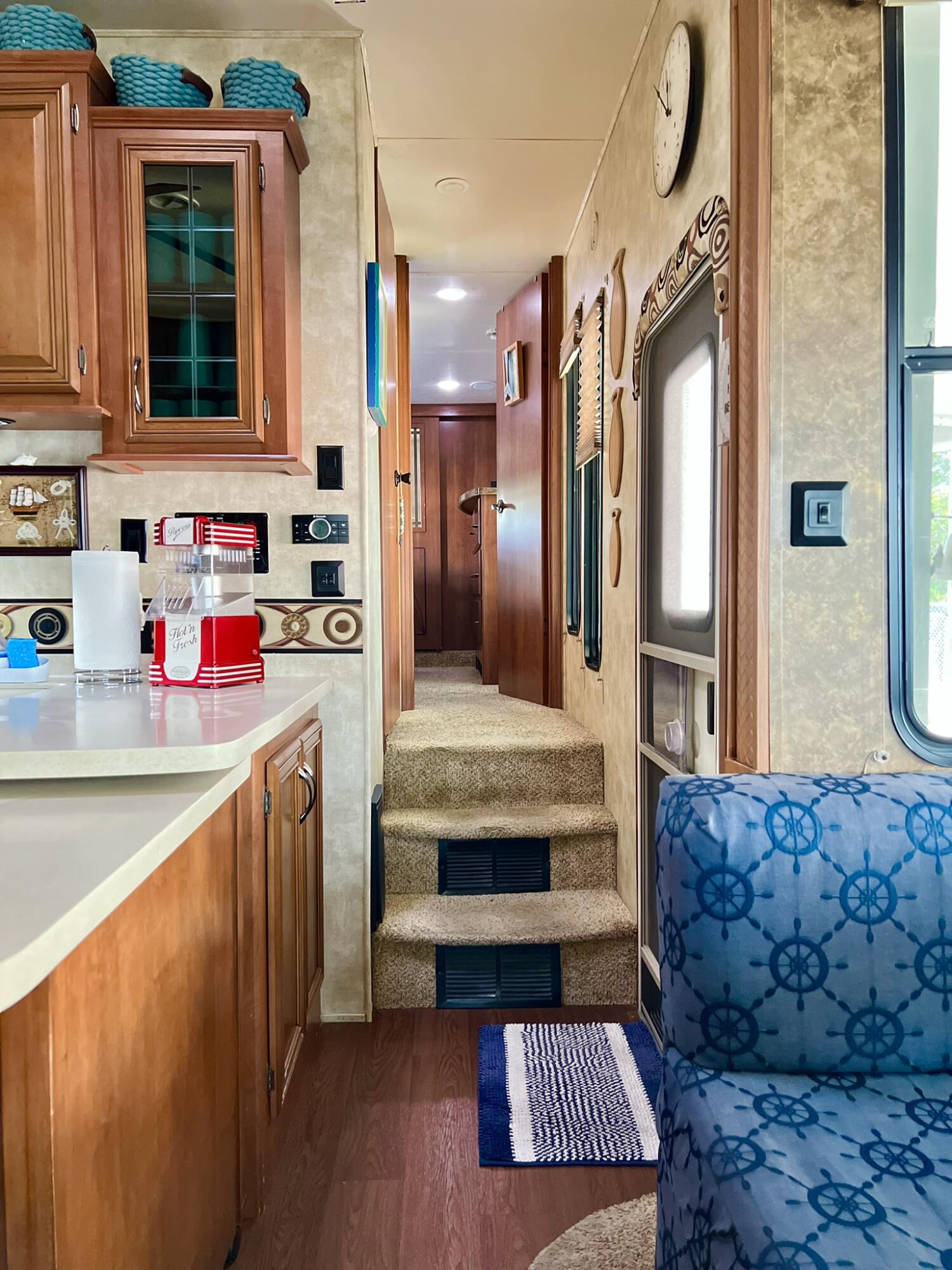 325 Calusa Street, Unit 245 Key Largo, FL 33037 - Photo 19 of 48 a living room with stainless steel appliances granite countertop furniture and a kitchen view