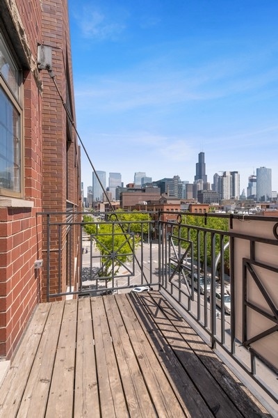 1044 West Fulton Street, Unit 4 Chicago, IL 60607 - Photo 17 of 18