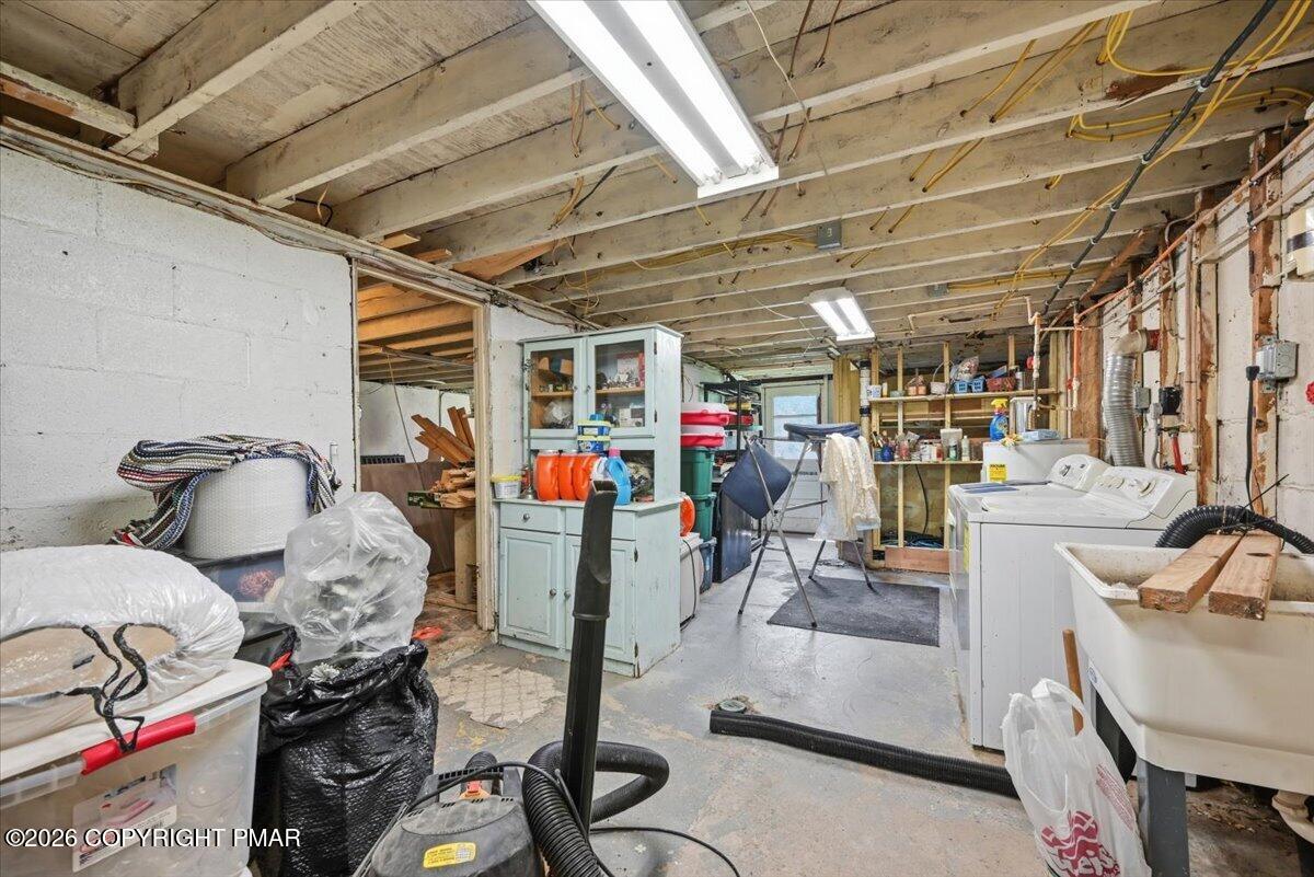 156 Old Mill Road Dalton, PA 18414 - Photo 49 of 66 Laundry area