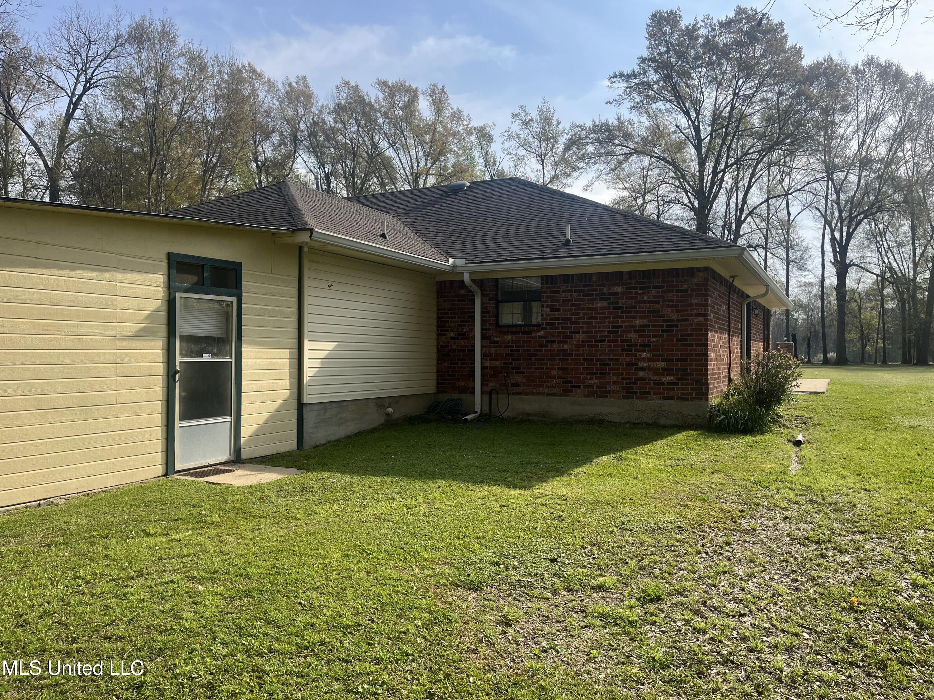106 Daisy Road Ferriday, LA 71334 - Photo 25 of 32 IMG_1646