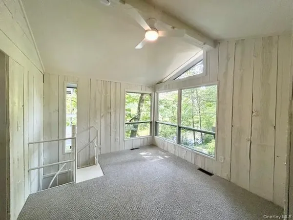 $5,500 | 272 Drake Road, Pleasant Valley, NY 12569