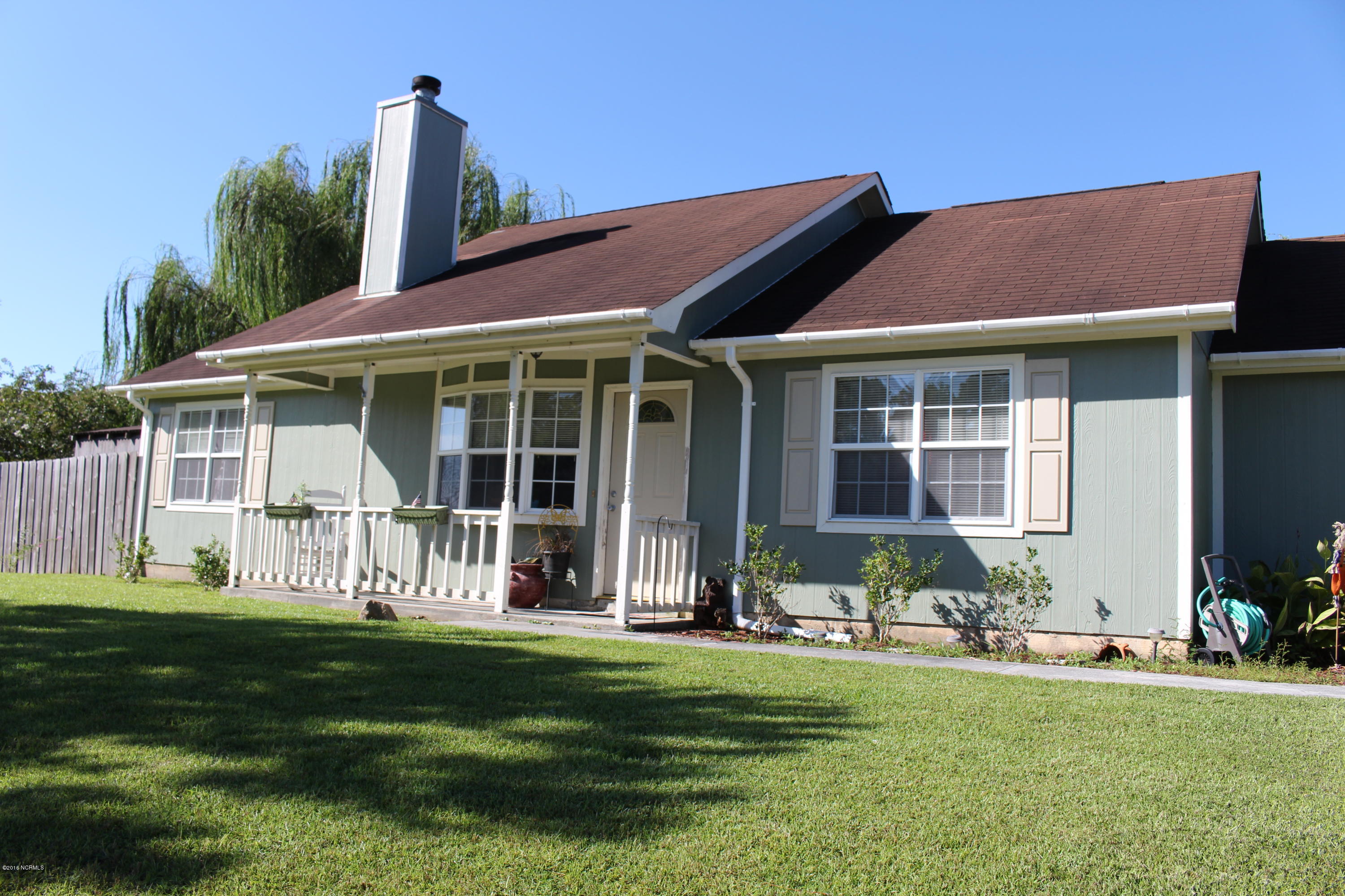 287 Parnell Road Hubert, NC 28539 - Photo 3 of 41 Front View