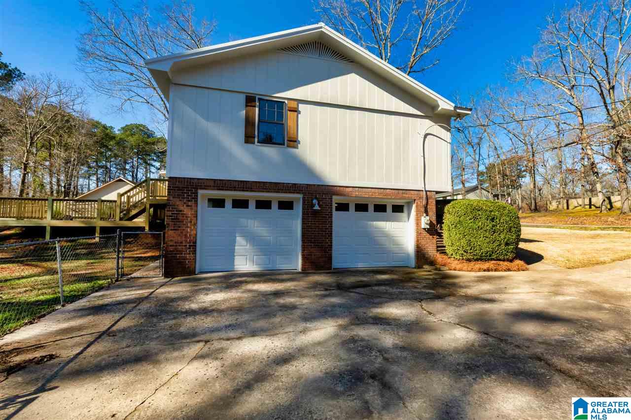 656 Madeira Circle Morris, AL 35116 - Photo 6 of 38