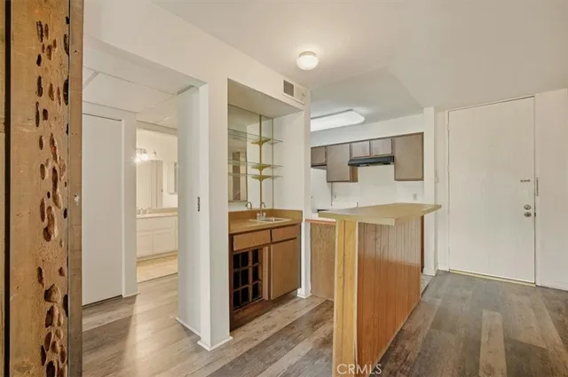 $699,900 | 3310 Raintree Circle, Culver City, CA 90230