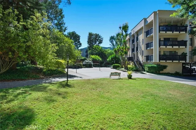 $699,900 | 3310 Raintree Circle, Culver City, CA 90230