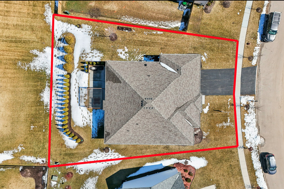 429 Fairway Lane Sycamore, IL 60178 - Photo 35 of 43