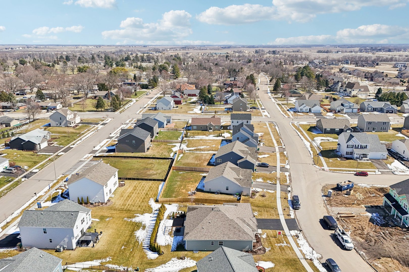429 Fairway Lane Sycamore, IL 60178 - Photo 36 of 43 an aerial view of a city with lots of residential buildings