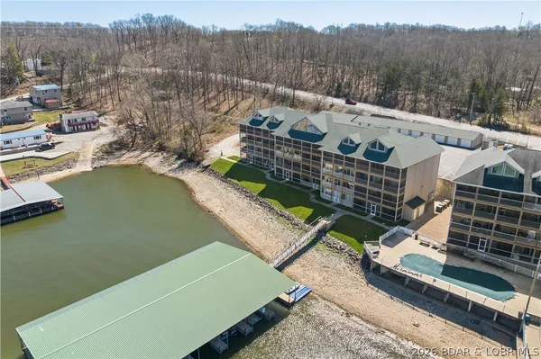 $322,000 | 245 Plaza Beach Road, Unit 2B, Camdenton, MO 65020