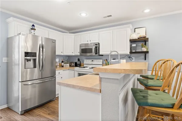 $322,000 | 245 Plaza Beach Road, Unit 2B, Camdenton, MO 65020