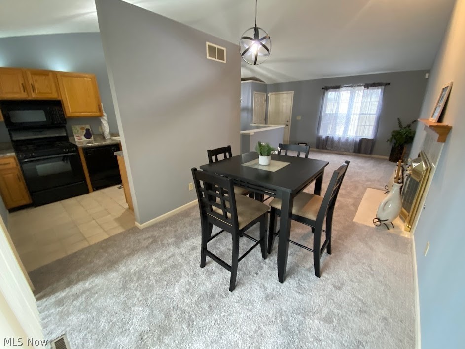 646 Bettes Avenue Akron, OH 44310 - Photo 10 of 29 Gallery Image 10