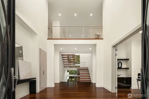 $5,988,800 | 2847 134th Avenue Northeast, Bellevue, WA 98005