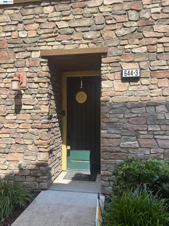 $899,000 | 644 Heligan Lane, Unit 3, Livermore, CA 94551