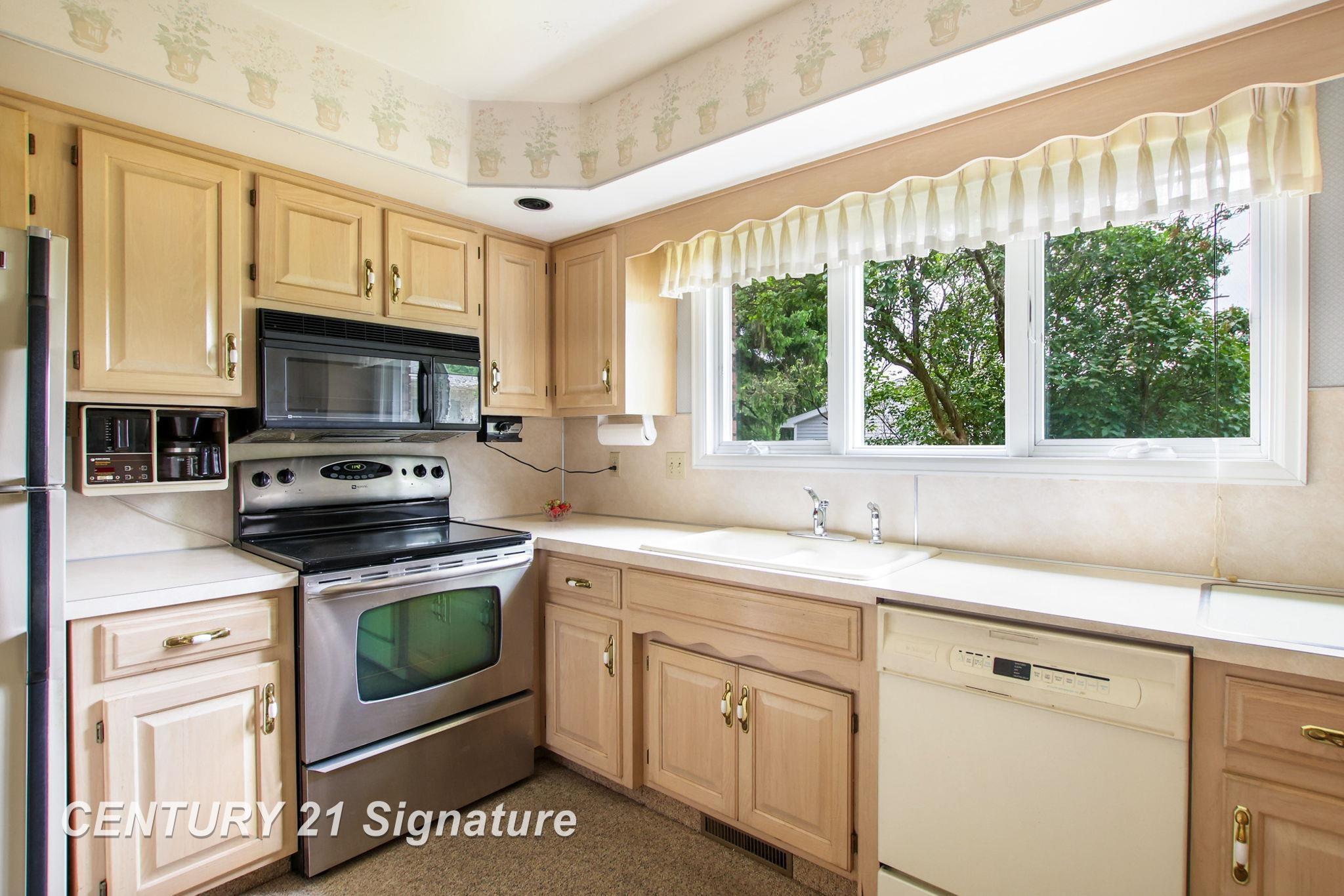 6195 North River Road Freeland, MI 48623 - Photo 20 of 82 Gallery Image 20