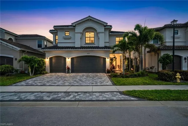 $1,629,000 | 4654 Kensington Circle, Naples, FL 34119