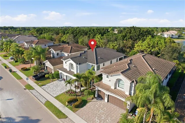 $1,629,000 | 4654 Kensington Circle, Naples, FL 34119