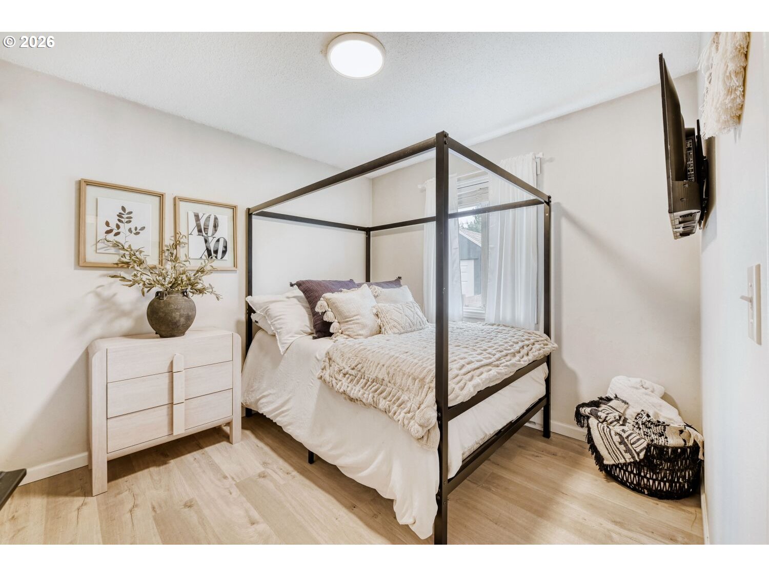 1422 Southeast 169th Place Portland, OR 97233 - Photo 13 of 27