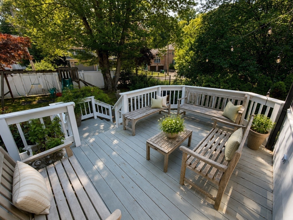 51 Hartman Road Newton, MA 02459 - Photo 19 of 23