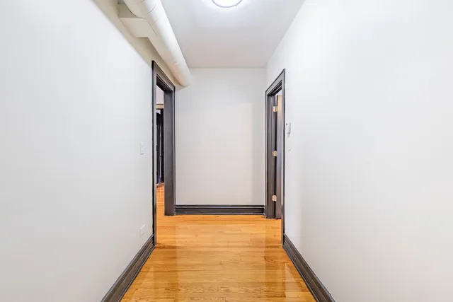 $1,200 | 5805 South Whipple Street, Unit 1, Chicago, IL 60629