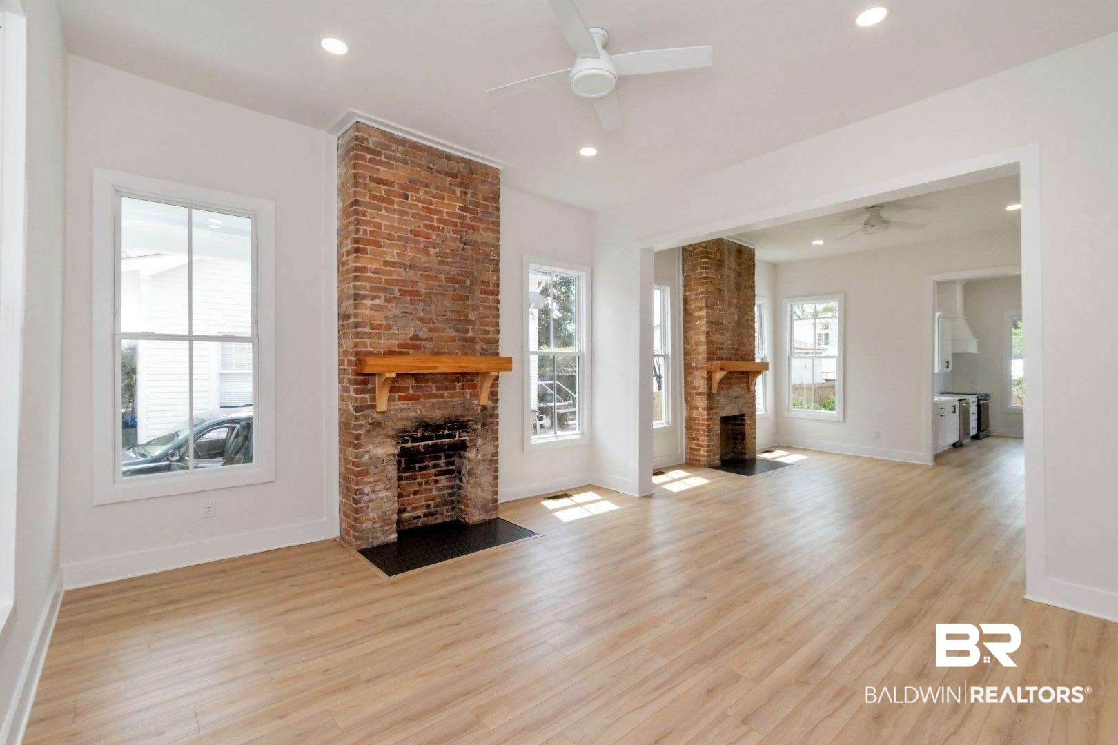 34 South Reed Avenue Mobile, AL 36604 - Photo 4 of 69