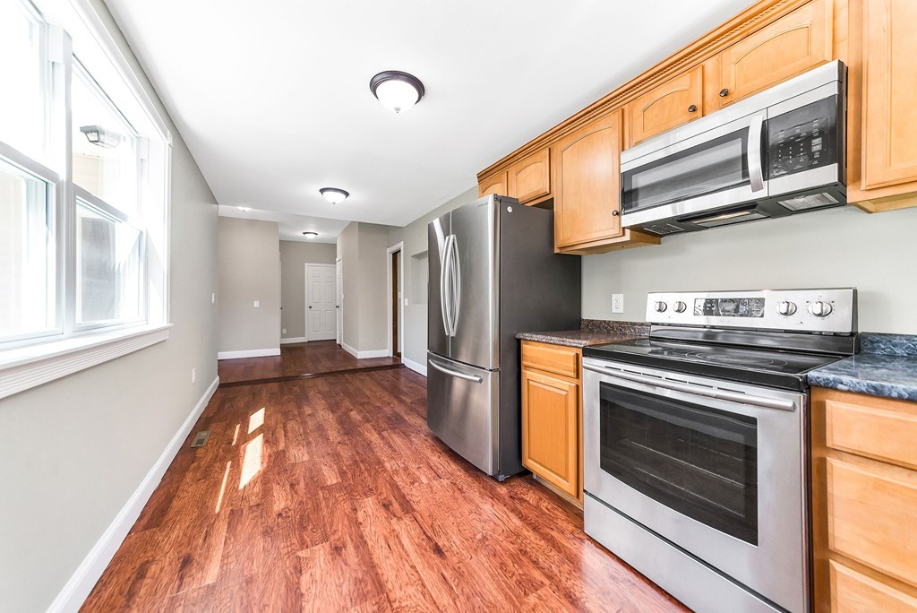 717 River Road Agawam, MA 01001 - Photo 13 of 30 Gallery Image 13
