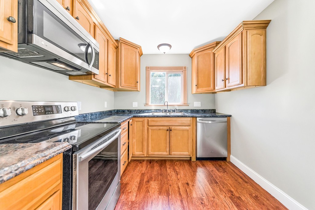 717 River Road Agawam, MA 01001 - Photo 14 of 30 Gallery Image 14