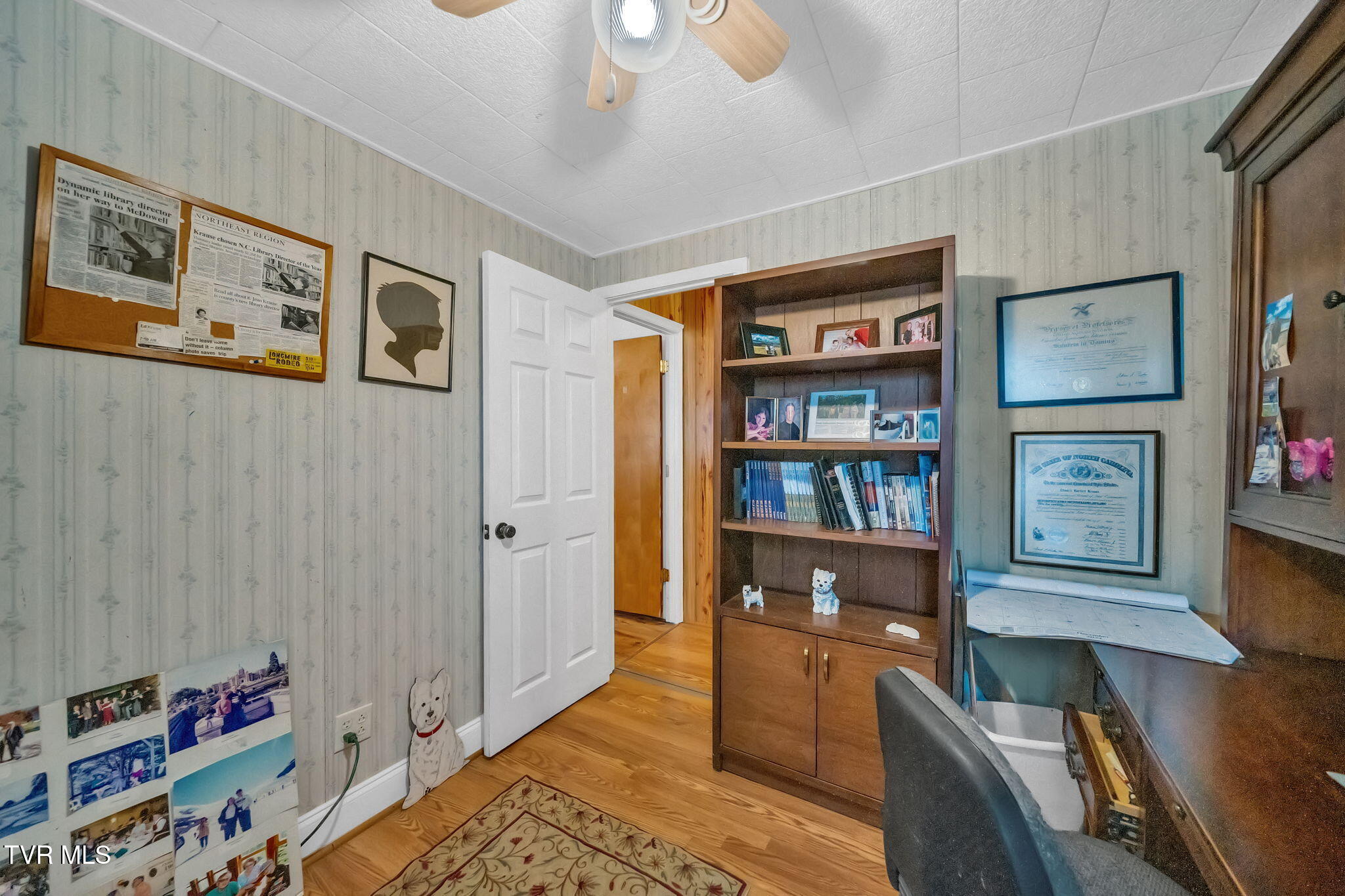 146 Luttrell Street Erwin, TN 37650 - Photo 25 of 49 Bedroom 4