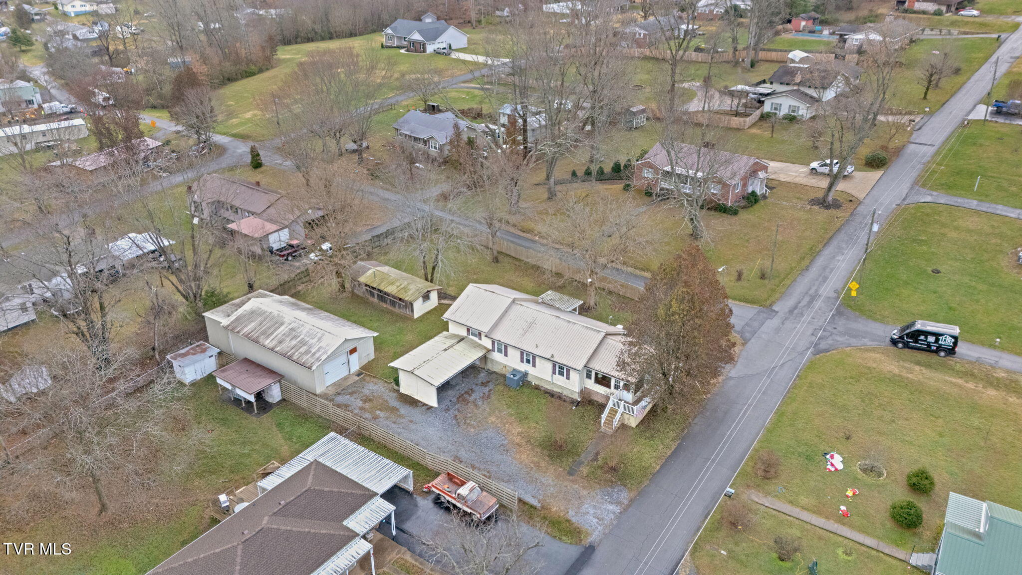 146 Luttrell Street Erwin, TN 37650 - Photo 41 of 49 10-web-or-mls-DJI_20241210094005_0037_D