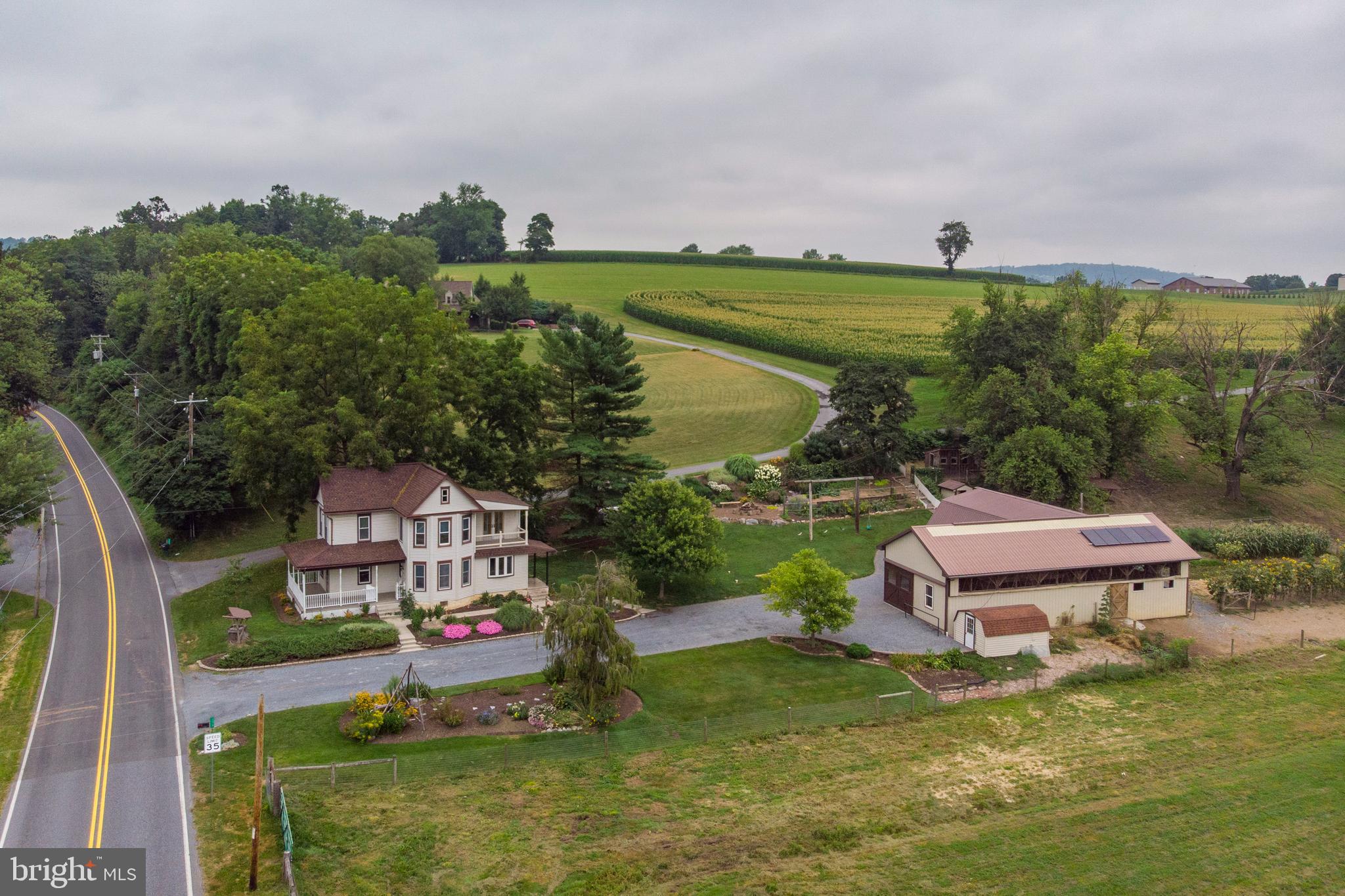 375 North Clay Road Stevens, PA 17578 - Photo 3 of 67