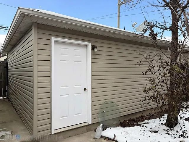 $558,800 | 4160 South Emerald Avenue, Chicago, IL 60609