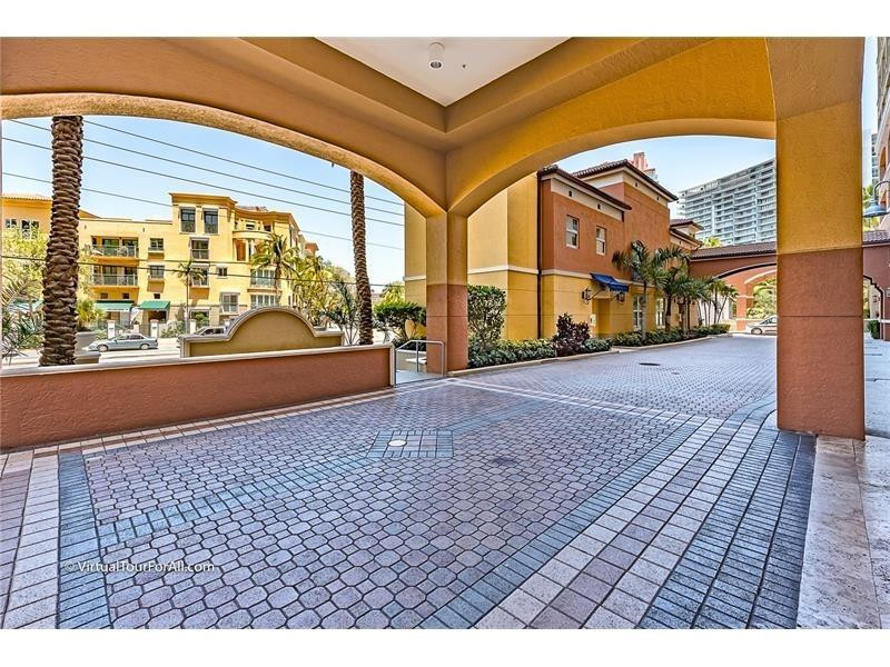 90 Alton Road, Unit 1403 Miami Beach, FL 33139 - Photo 19 of 31 Photo 19