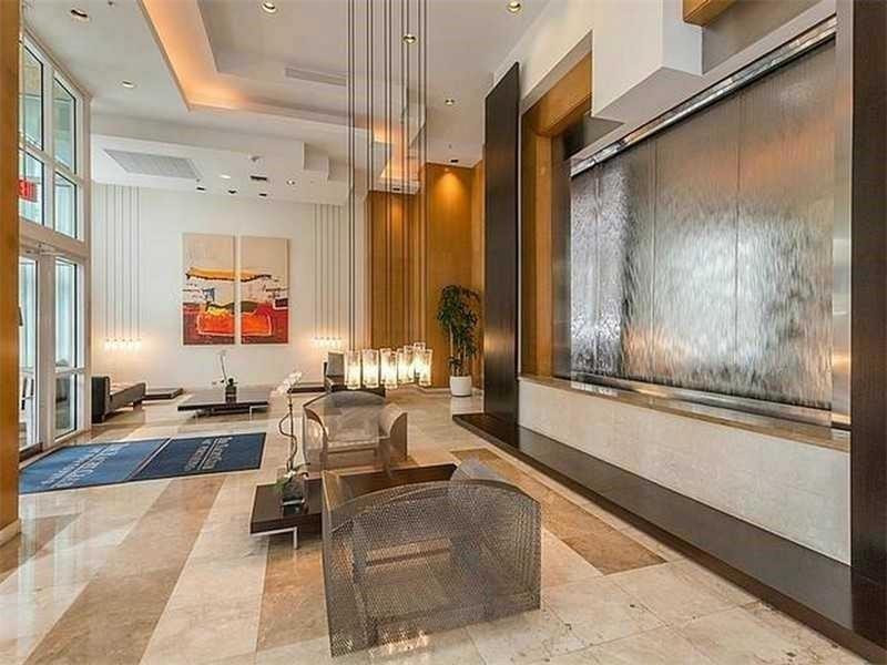 90 Alton Road, Unit 1403 Miami Beach, FL 33139 - Photo 21 of 31 Photo 21