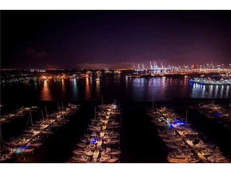 90 Alton Road, Unit 1403 Miami Beach, FL 33139 - Photo 23 of 31 Photo 23