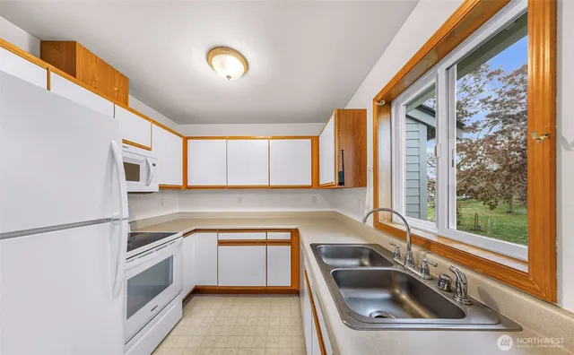 $289,000 | 4255 Wintergreen Circle, Unit 274, Bellingham, WA 98226