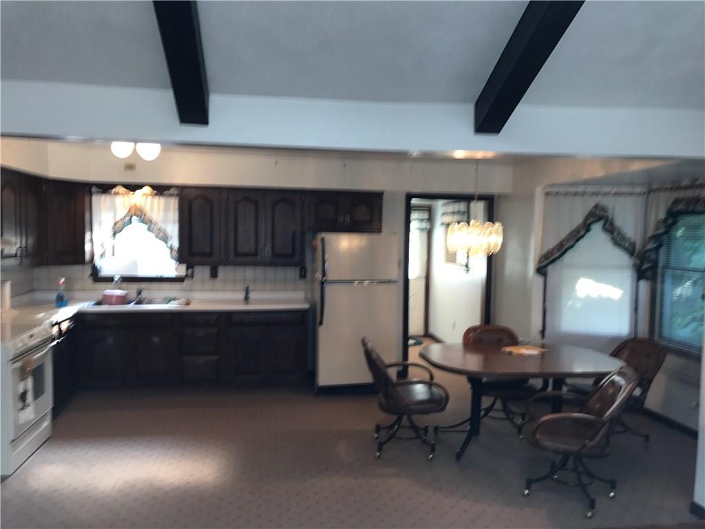 3500 Mt Troy Road Pittsburgh, PA 15212 - Photo 4 of 18 KITCHEN/ DINING ROOM