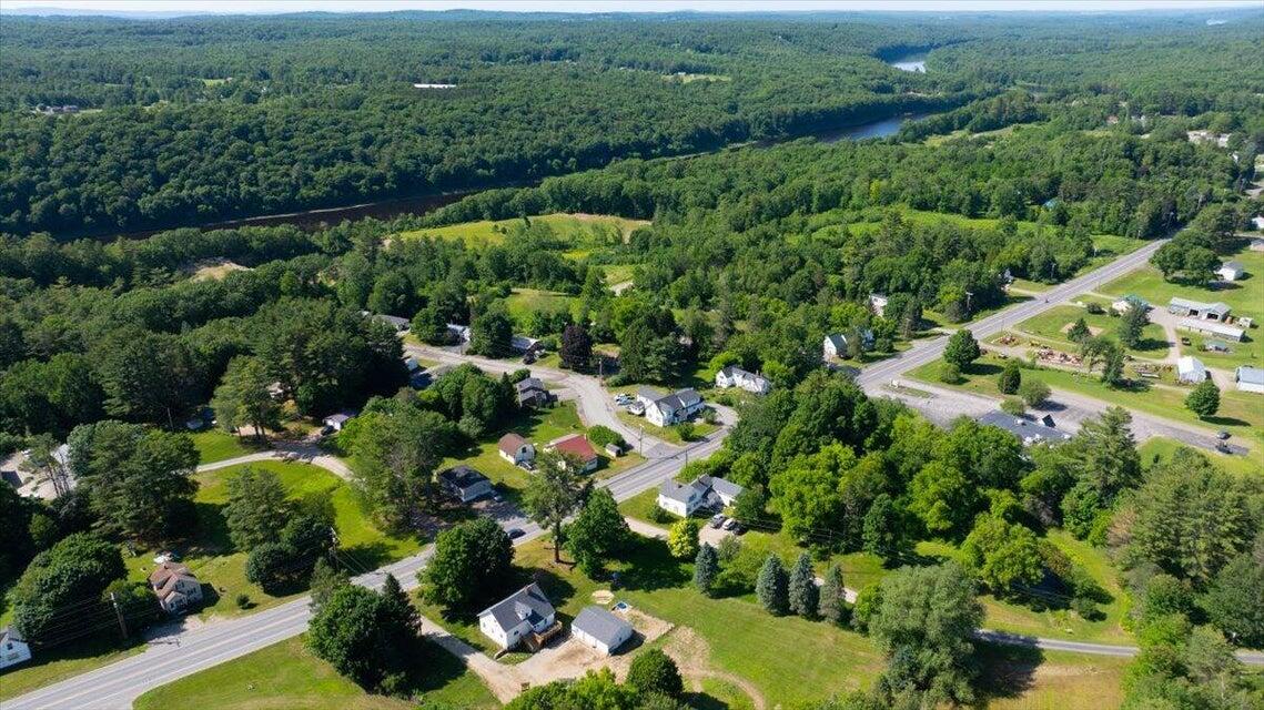 817 Riverside Drive Augusta, ME 04330 - Photo 13 of 54 14