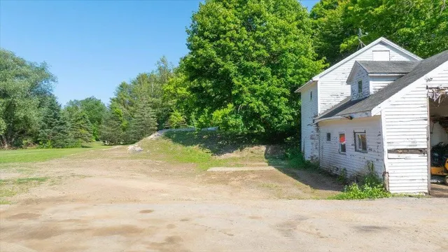 $299,000 | 817 Riverside Drive, Augusta, ME 04330