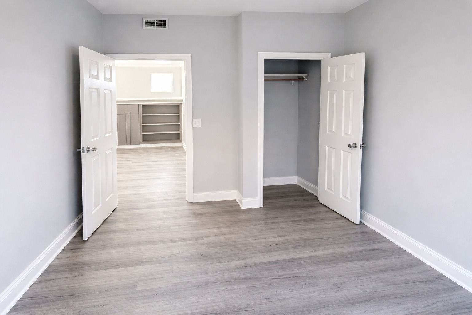 843 East Marquette Road, Unit 2 Chicago, IL 60637 - Photo 5 of 5