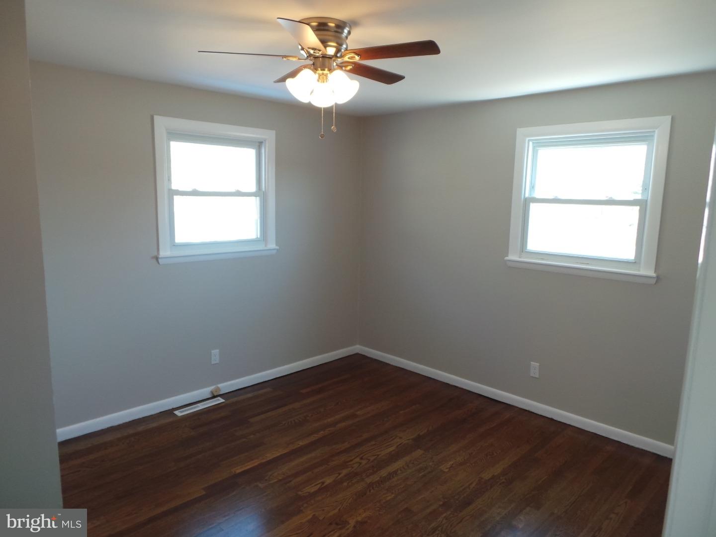 144 Country Club Road Pine Hill, NJ 08021 - Photo 13 of 18 Gallery Image 13