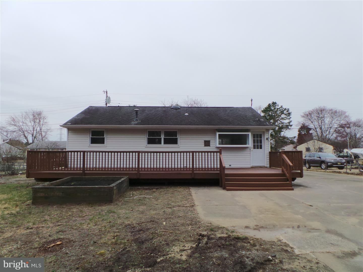 144 Country Club Road Pine Hill, NJ 08021 - Photo 17 of 18 Gallery Image 17