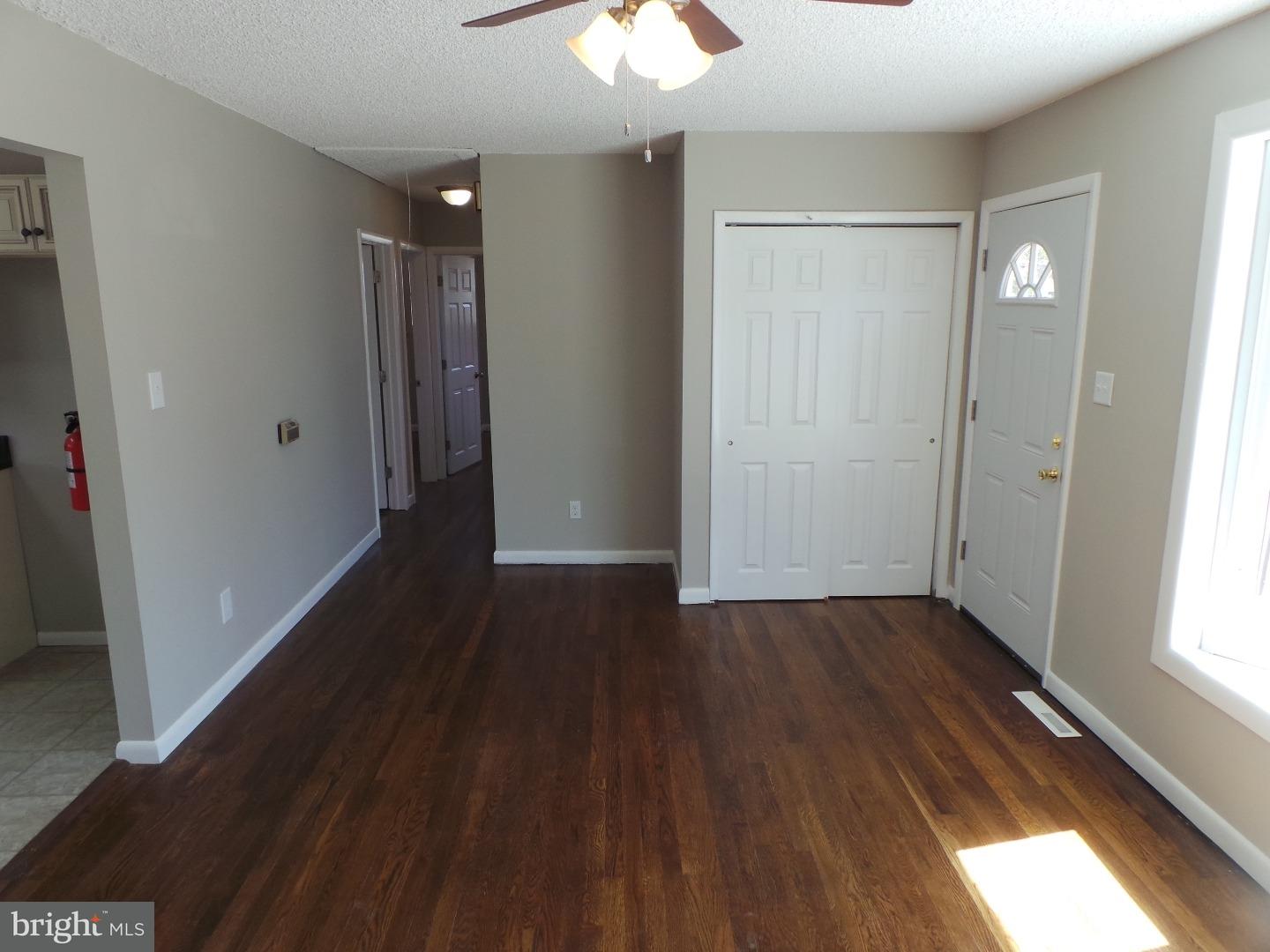 144 Country Club Road Pine Hill, NJ 08021 - Photo 6 of 18 Gallery Image 6