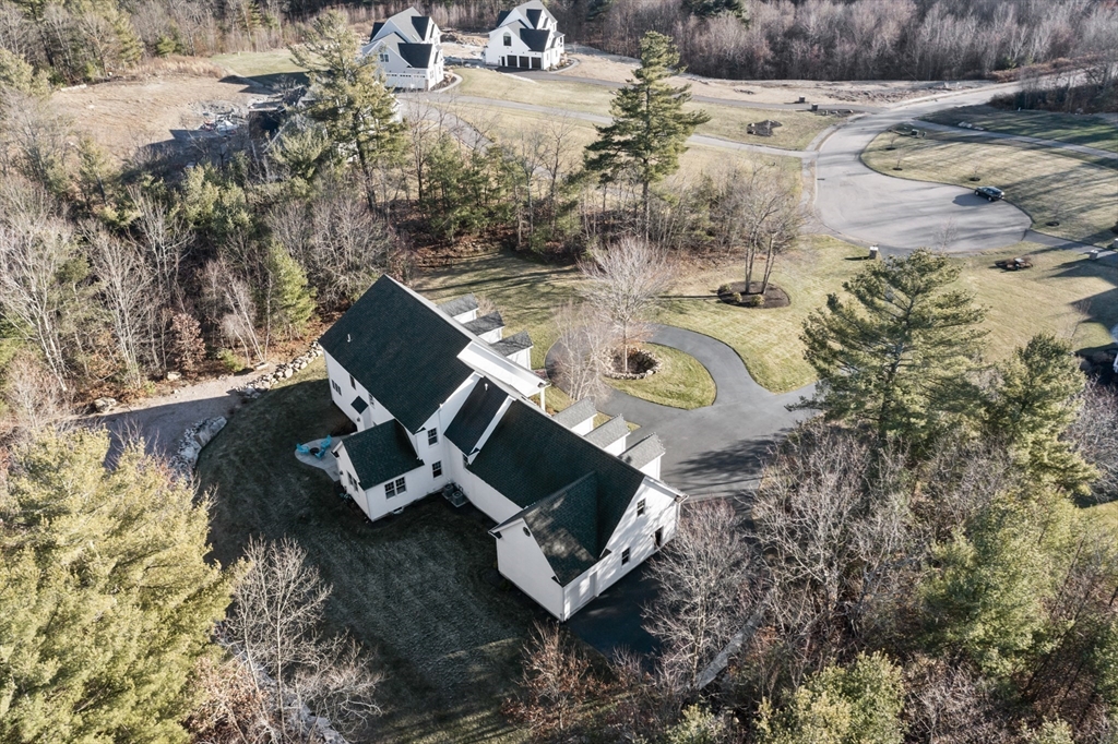 36 Field Circle Wrentham, MA 02093 - Photo 6 of 42