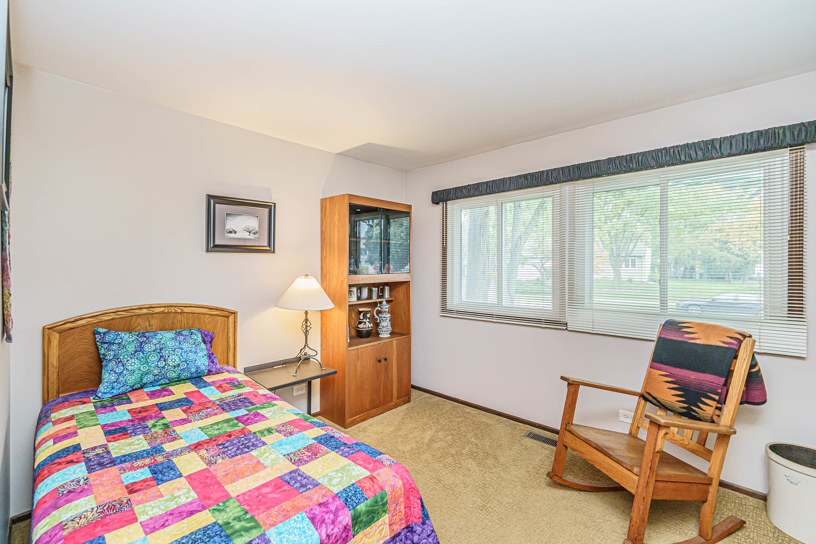 950 Ridgefield Lane Buffalo Grove, IL 60089 - Photo 13 of 24 a bedroom with a bed and wooden floor