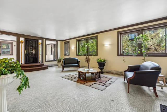 $1,750 | 5135 South Kenwood Avenue, Unit 603, Chicago, IL 60615