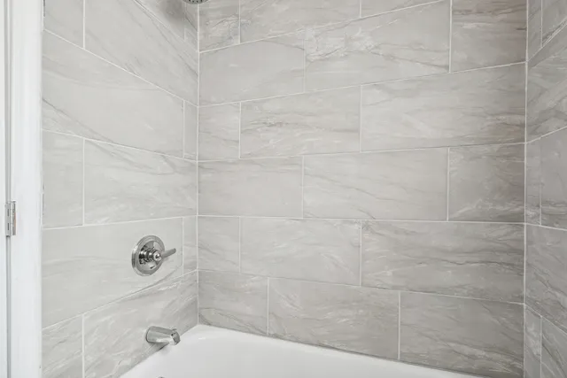 $1,750 | 5135 South Kenwood Avenue, Unit 603, Chicago, IL 60615