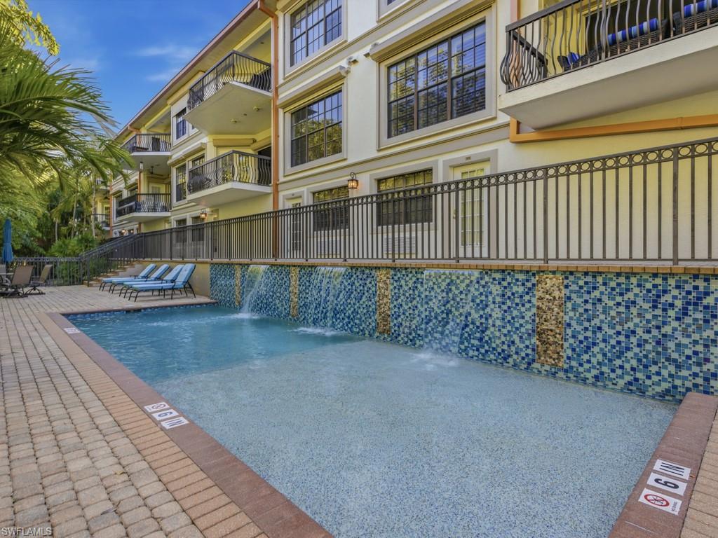 705 10th Street South, Unit 202 Naples, FL 34102 - Photo 36 of 47