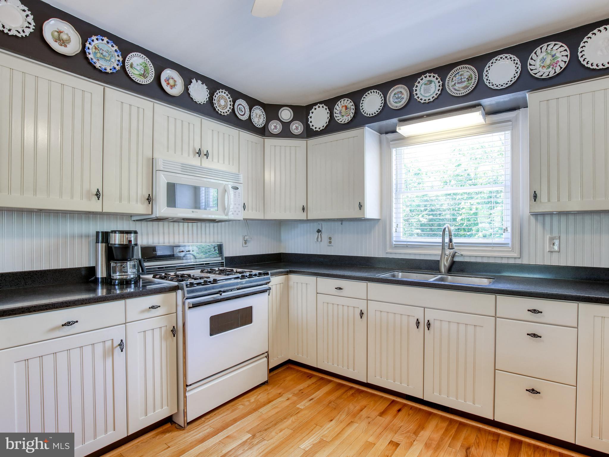 180 High Banks Road Stephenson, VA 22656 - Photo 22 of 43 Kitchen also has hardwood flooring