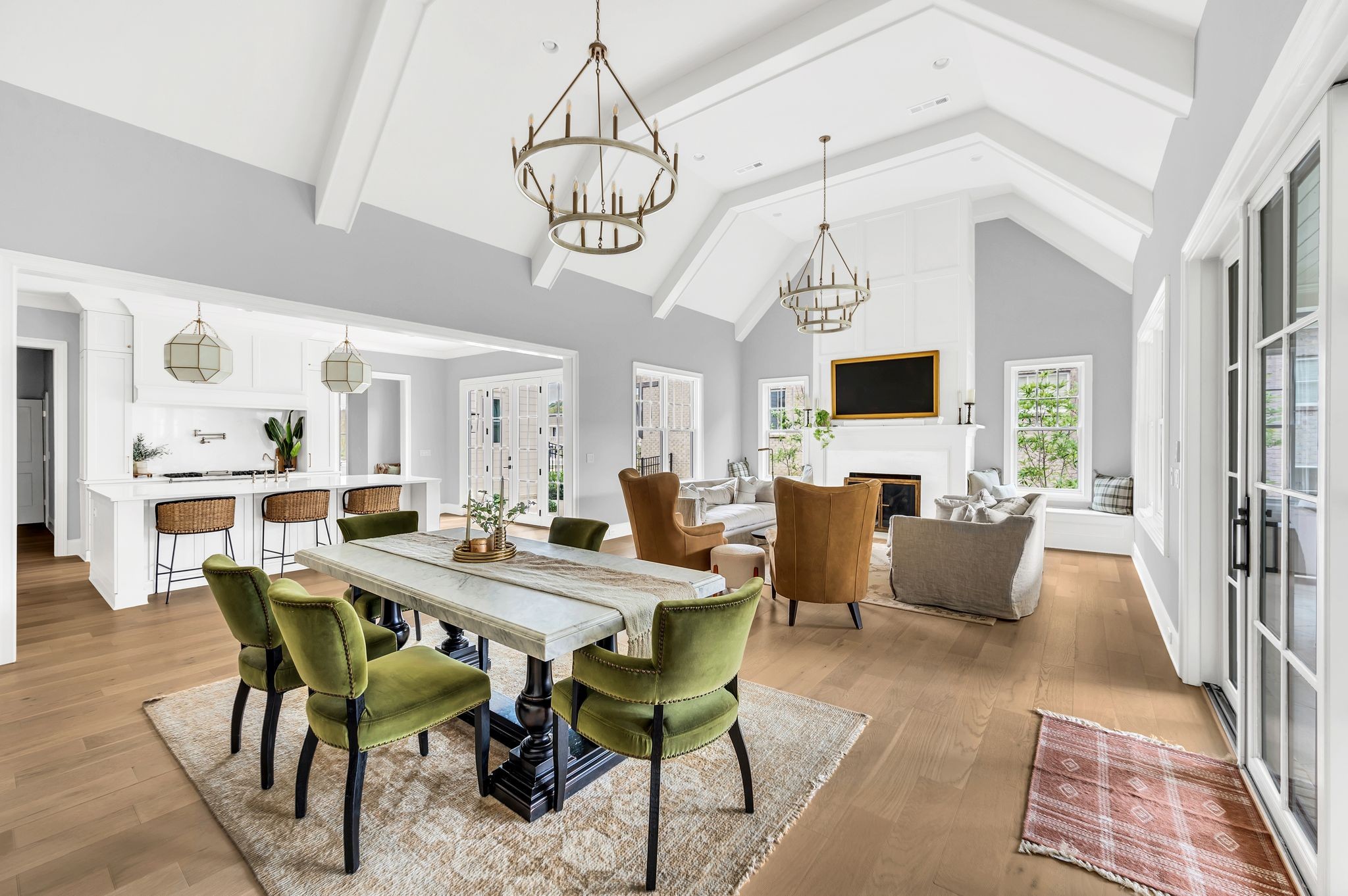 6081 Pasquo Road Nashville, TN 37221 - Photo 13 of 70 a view of a dining room with furniture