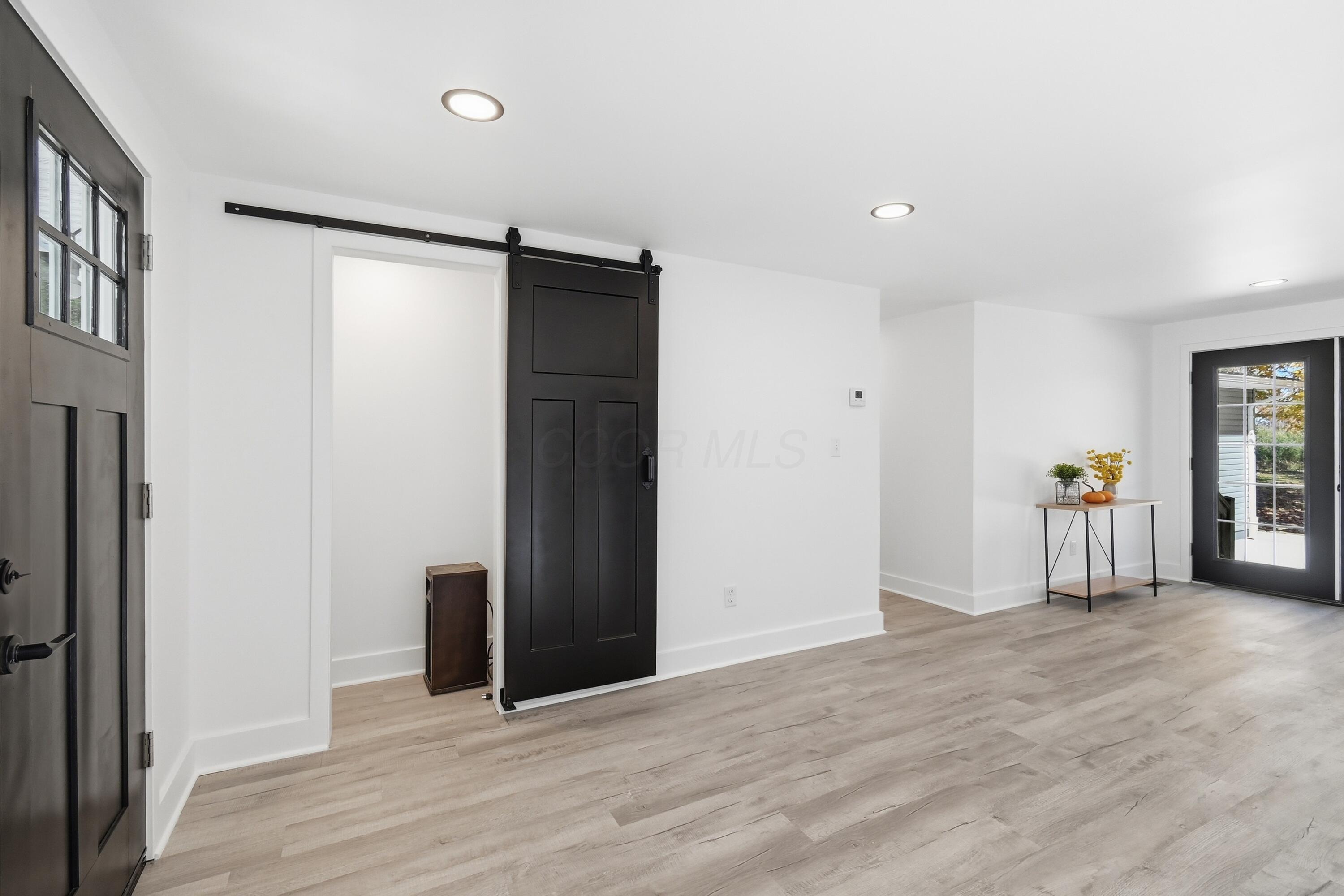 2084 Neff Road Mansfield, OH 44906 - Photo 4 of 42 CAT_9038