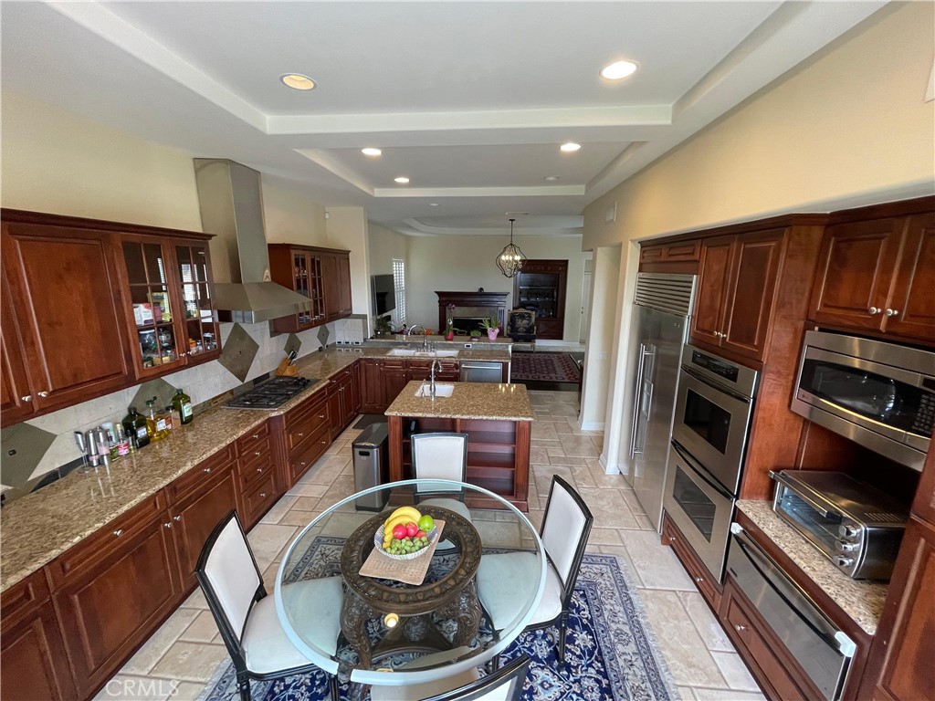 20124 Vía Cellini Porter Ranch, CA 91326 - Photo 33 of 49